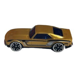 Zuru Metal Machines Gold Flair Maximum Diecast 1:64 Scale Metal Car #6708